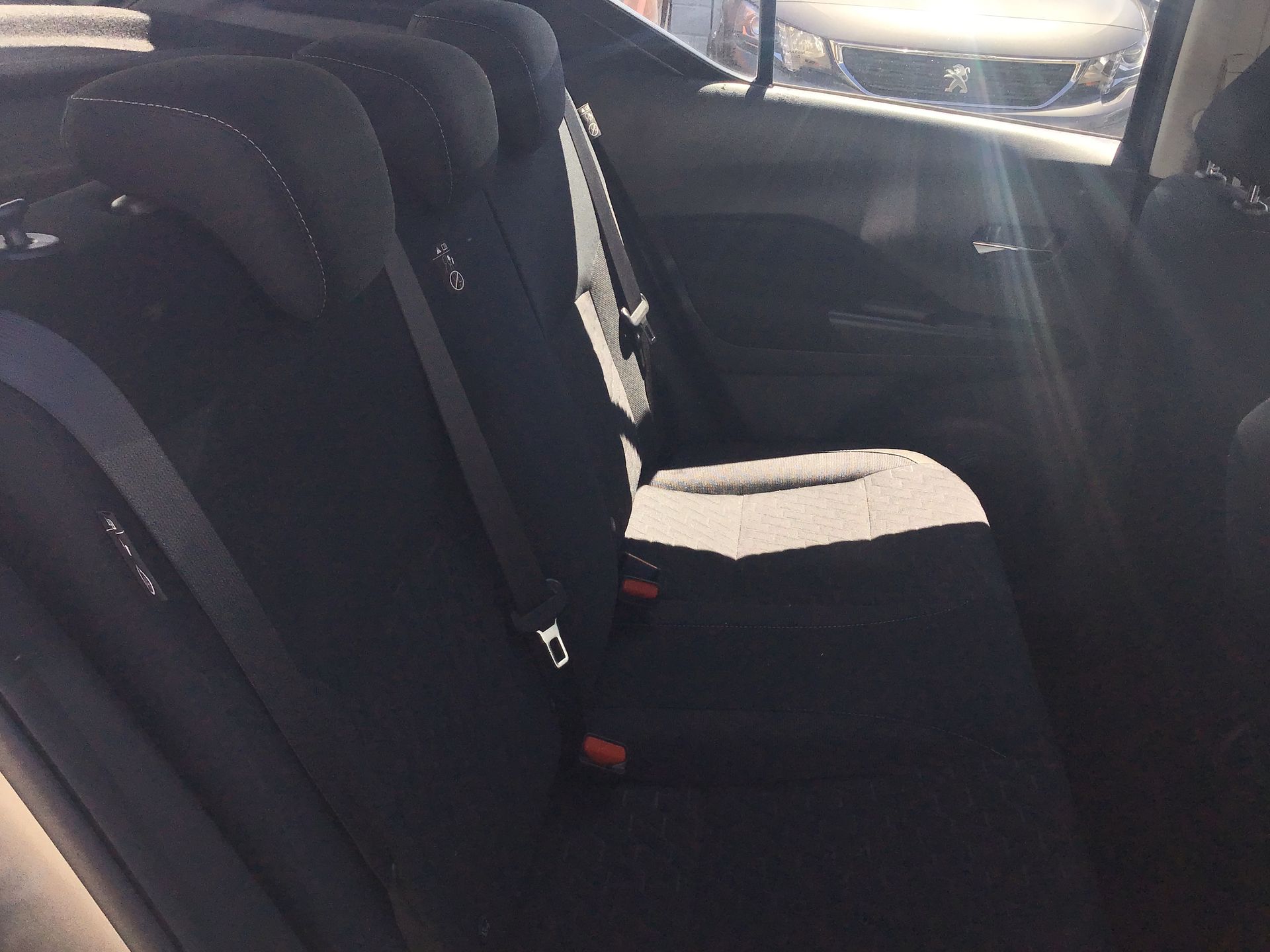 2025 Nissan Kicks 5p Play Advance L4/1.6 Aut