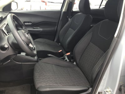2025 Nissan Kicks 5p Play Advance L4/1.6 Aut