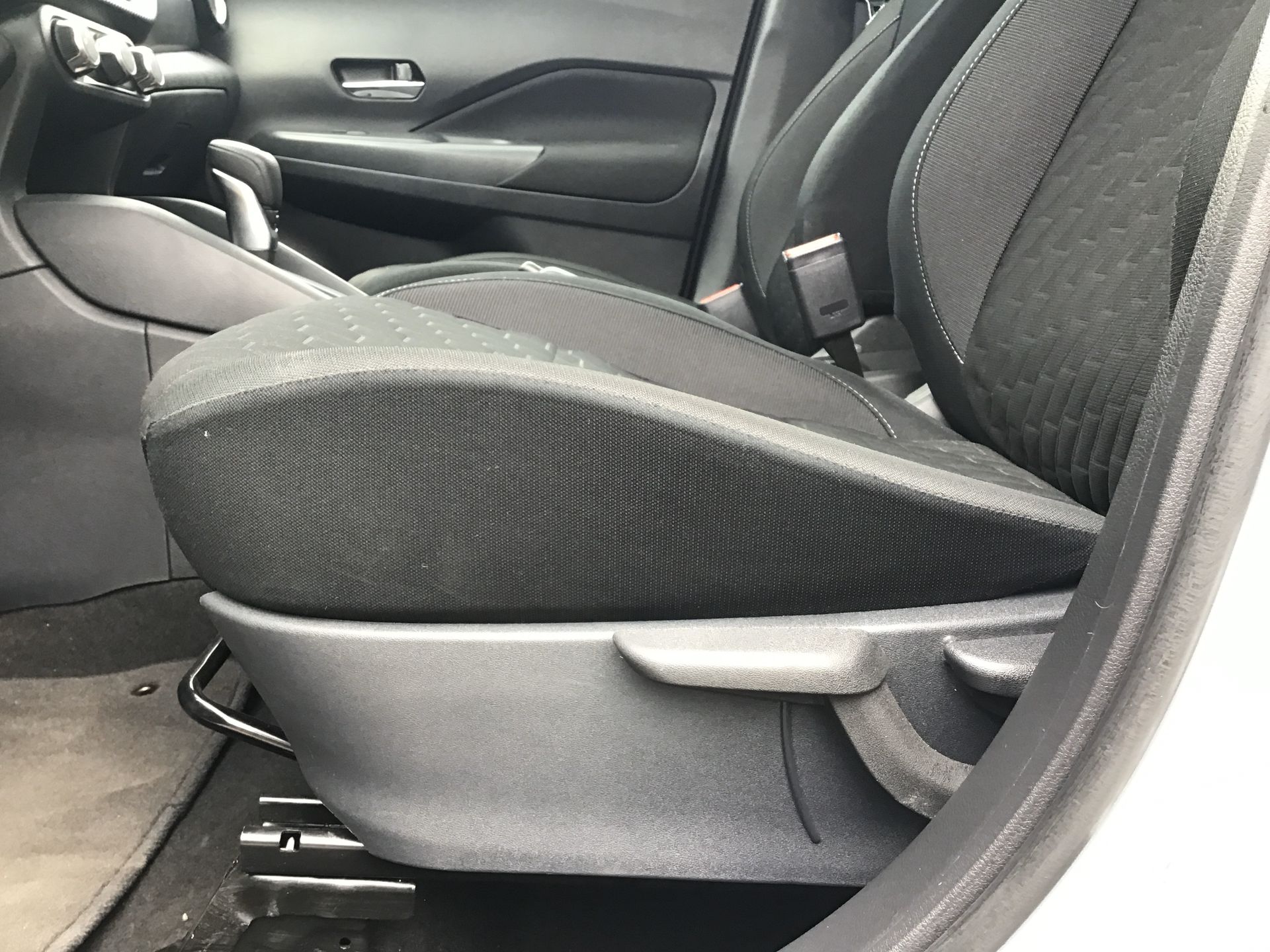 2025 Nissan Kicks 5p Play Advance L4/1.6 Aut