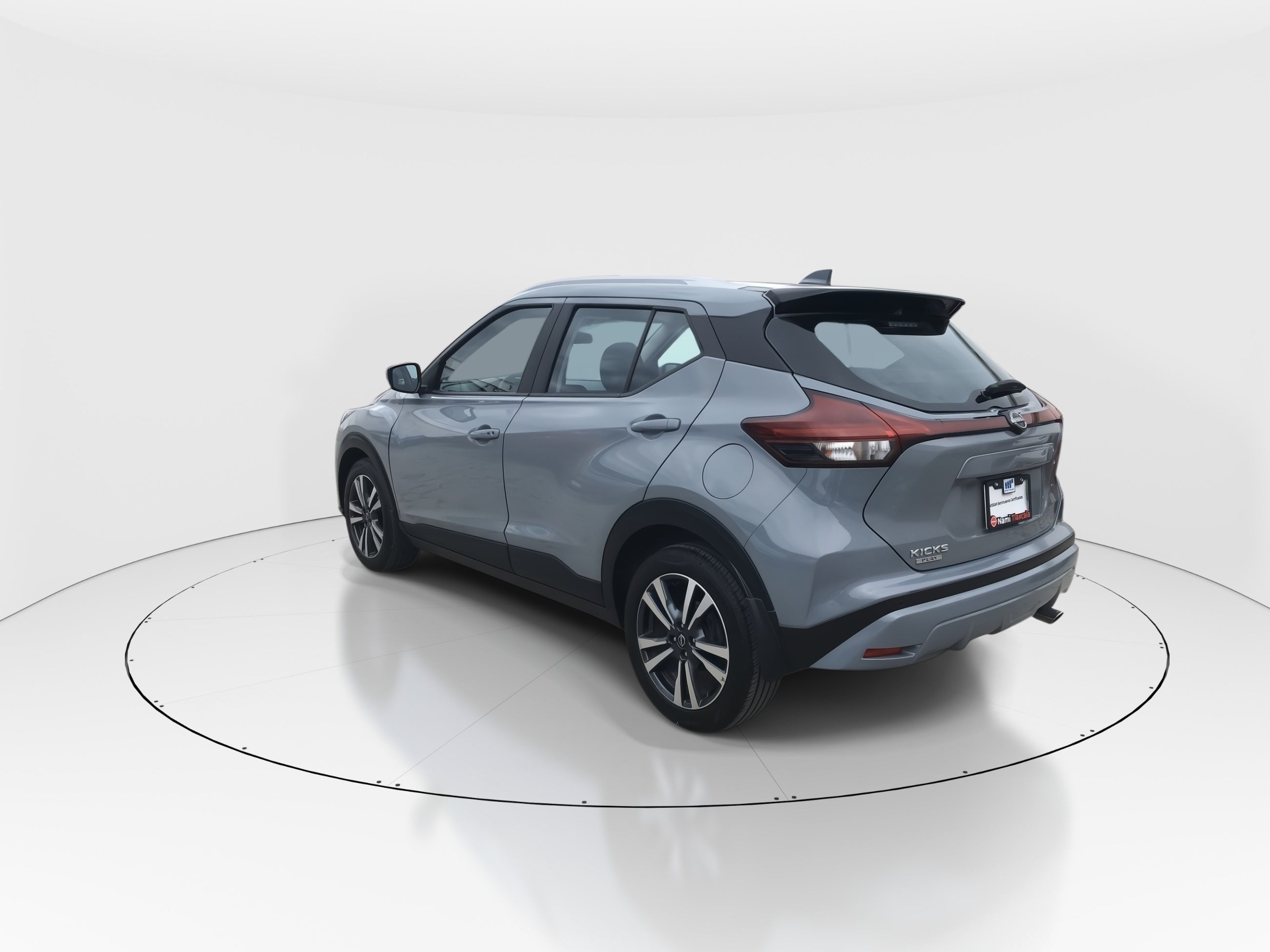 2025 Nissan Kicks 5p Play Advance L4/1.6 Aut