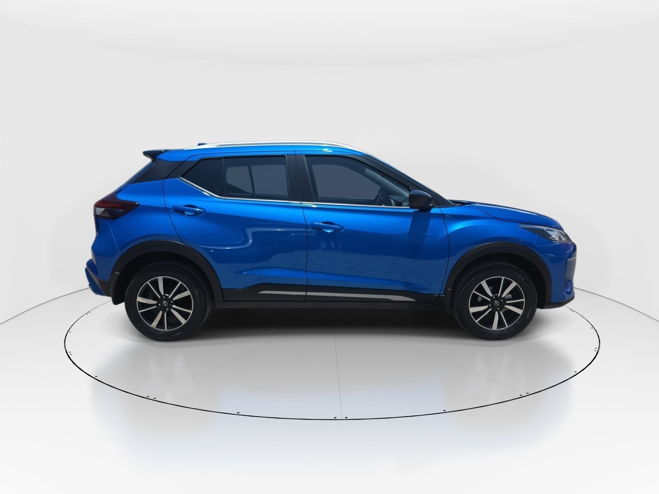 2025 Nissan Kicks 5p Play Advance L4/1.6 Man