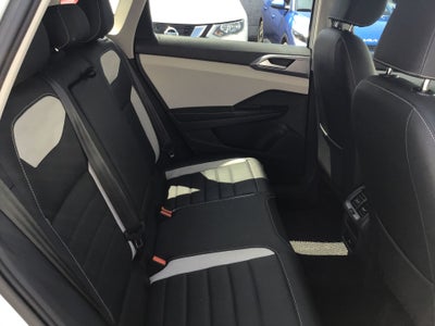2025 Volkswagen Taos 5p Highline L4/1.4/T Aut