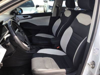 2025 Volkswagen Taos 5p Highline L4/1.4/T Aut