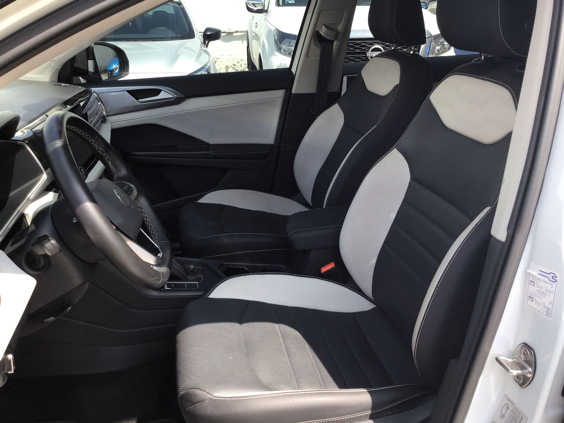 2025 Volkswagen Taos 5p Highline L4/1.4/T Aut