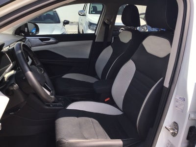 2025 Volkswagen Taos 5p Highline L4/1.4/T Aut