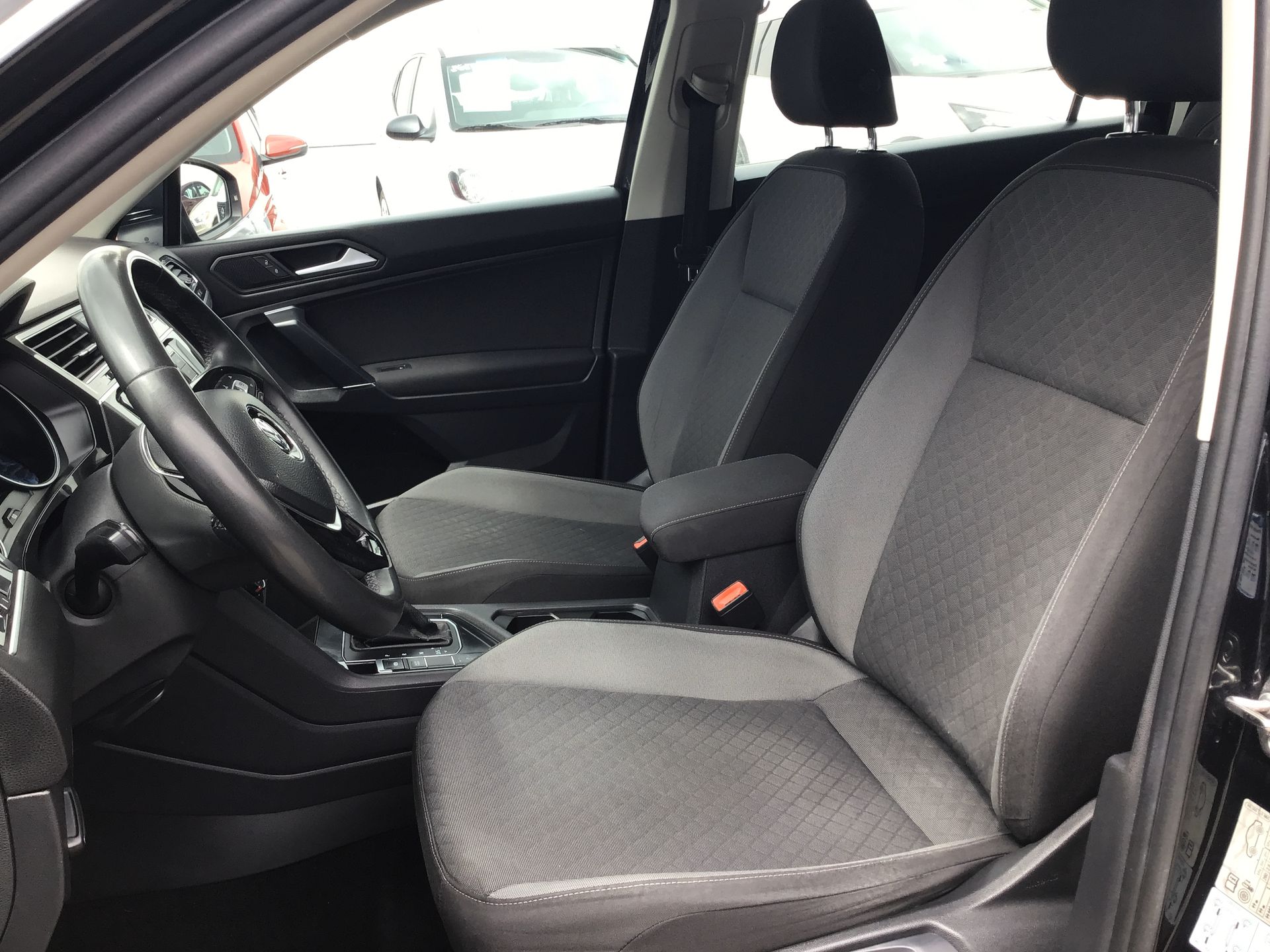 2020 Volkswagen Tiguan 5p Trendline plus 1.4 L4/1.4/T Aut