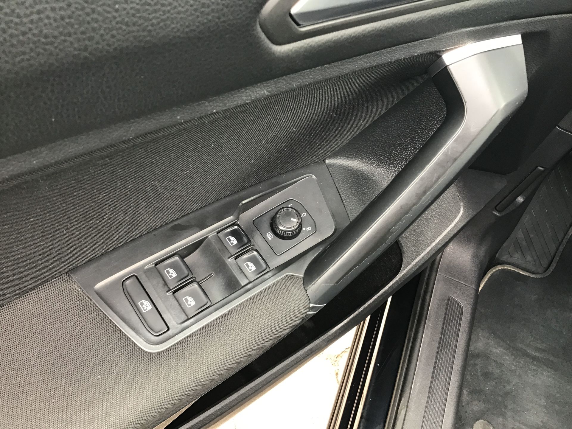2020 Volkswagen Tiguan 5p Trendline plus 1.4 L4/1.4/T Aut