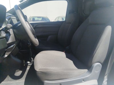 2025 Peugeot Partner Rapid 5p L4/1.4 Man