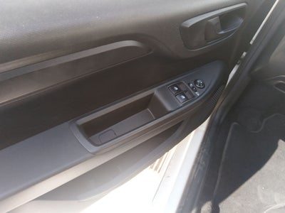 2025 Peugeot Partner Rapid 5p L4/1.4 Man