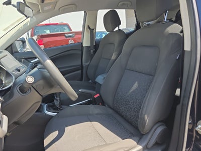 2023 Chevrolet Tracker 5p LS L3/1.2/T Man (A)