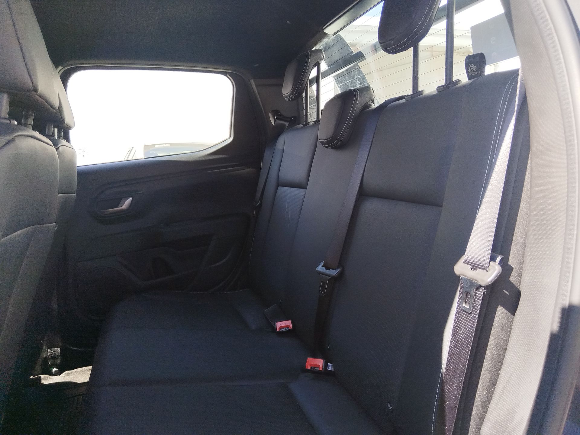 2025 RAM Ram 700 4p Laramie Turbo L4/1.3/T Aut