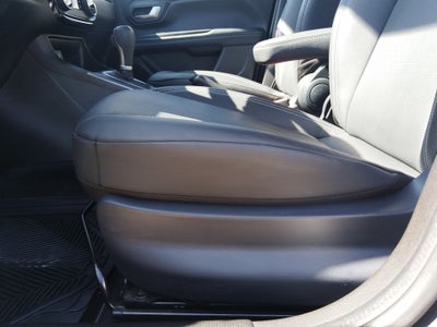 2025 RAM Ram 700 4p Laramie Turbo L4/1.3/T Aut