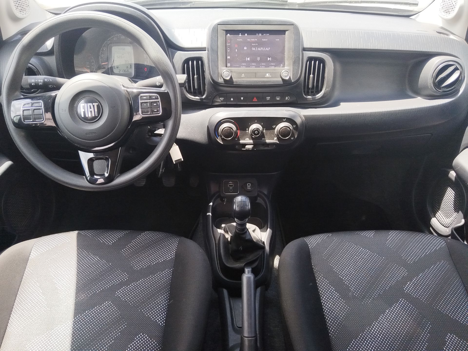 2024 FIAT Mobi 5p Like L4/1.0 Man