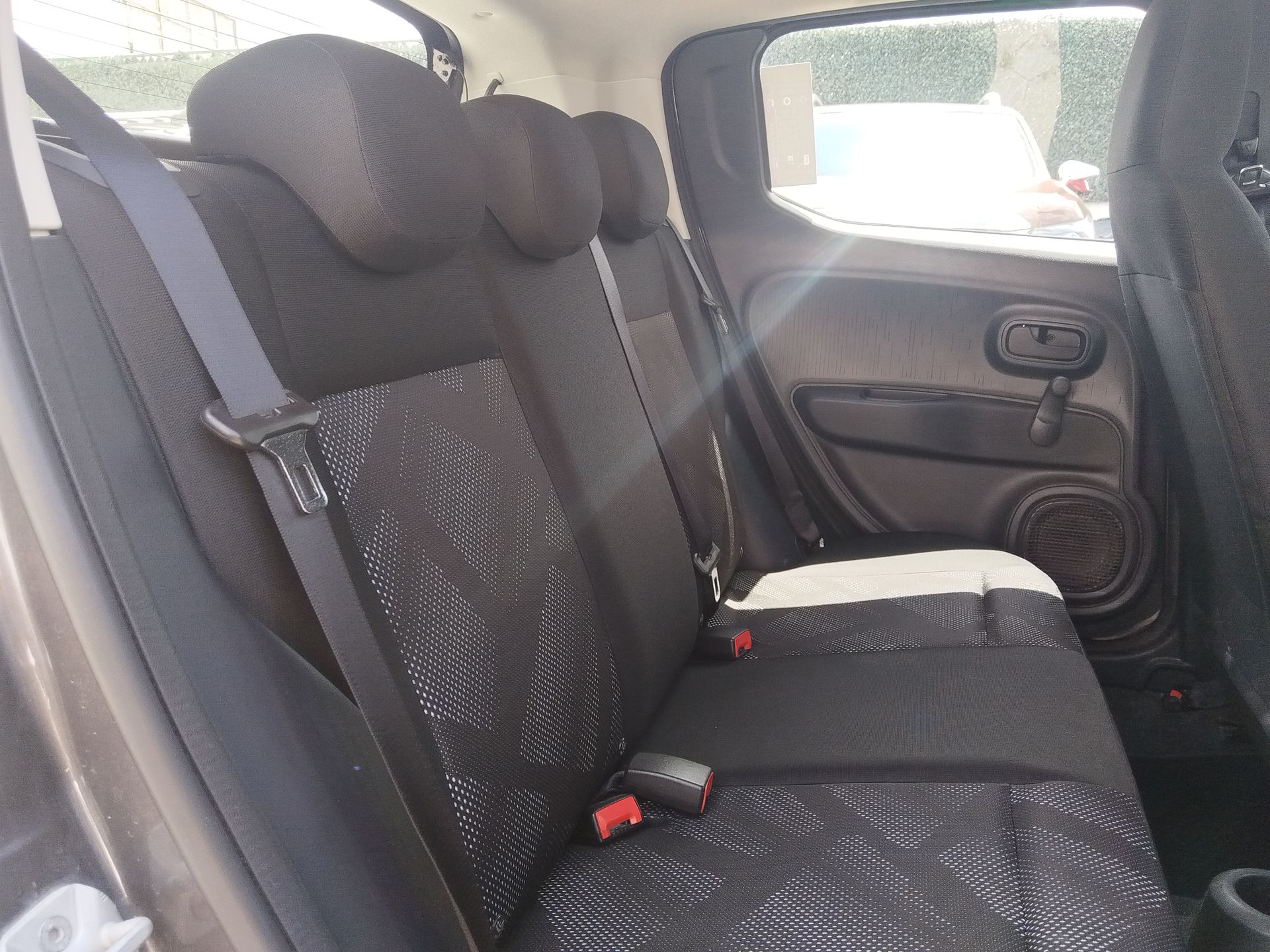 2024 FIAT Mobi 5p Like L4/1.0 Man