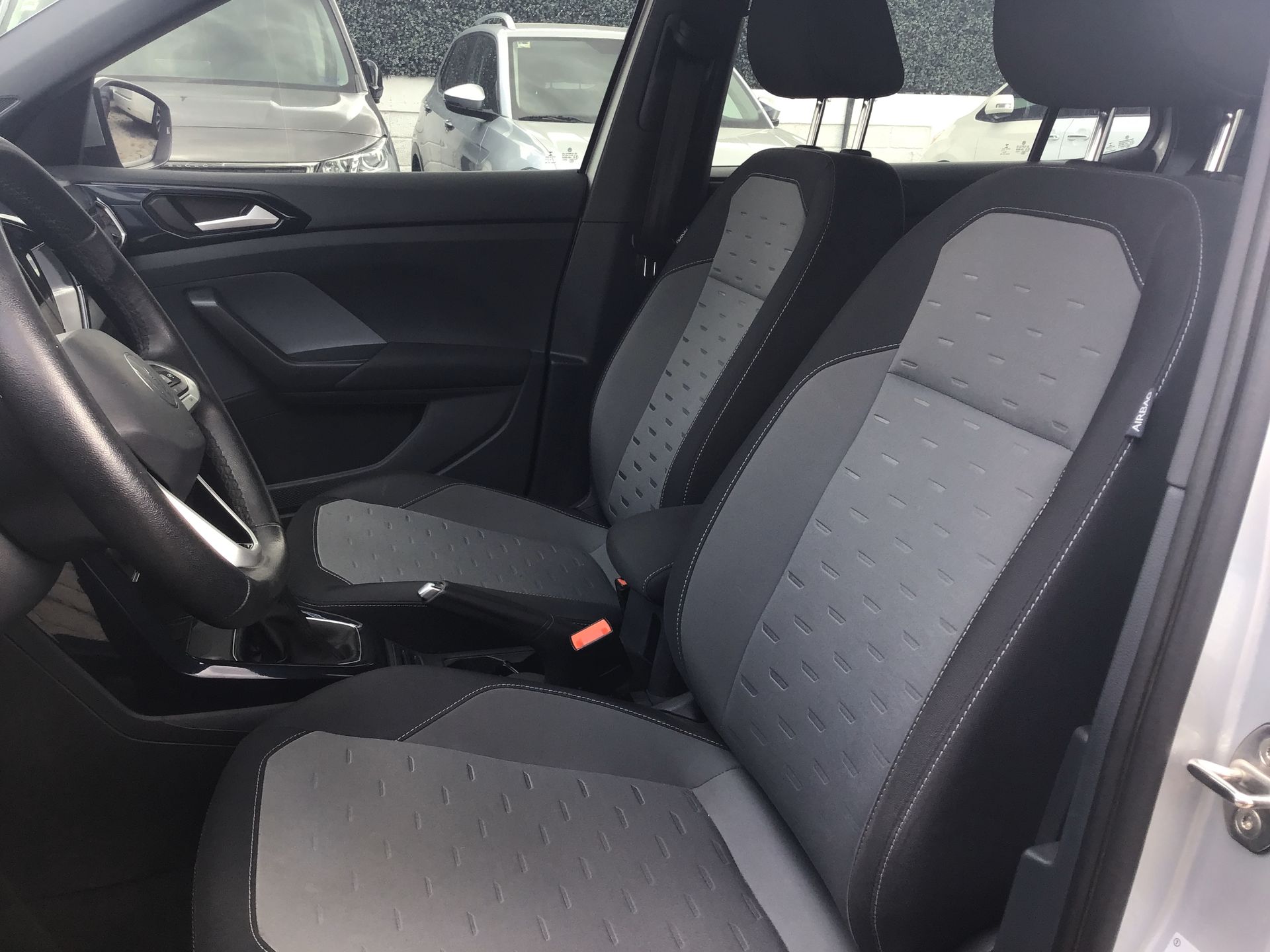 2022 Volkswagen T-Cross 5p Comfortline L4/1.6 Aut