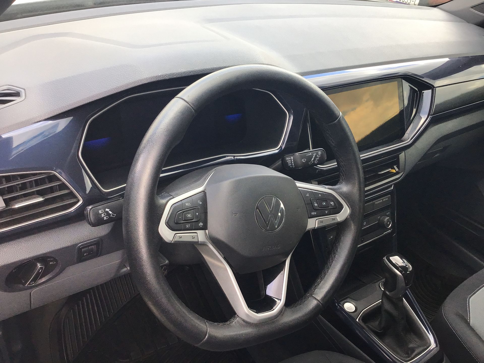 2022 Volkswagen T-Cross 5p Comfortline L4/1.6 Aut