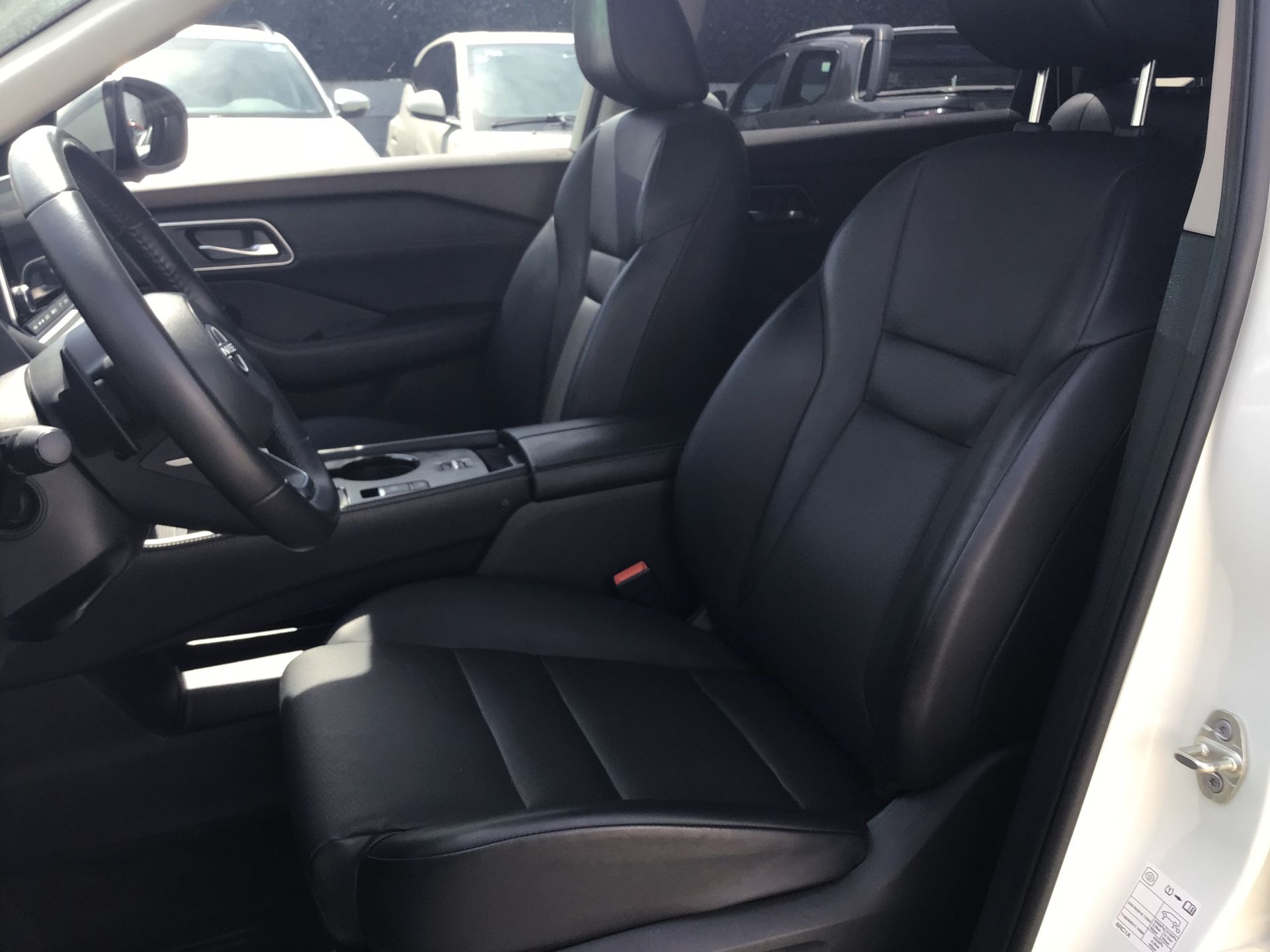 2026 Nissan X-Trail 5p Exclusive 2 Row L4/2.5 Aut