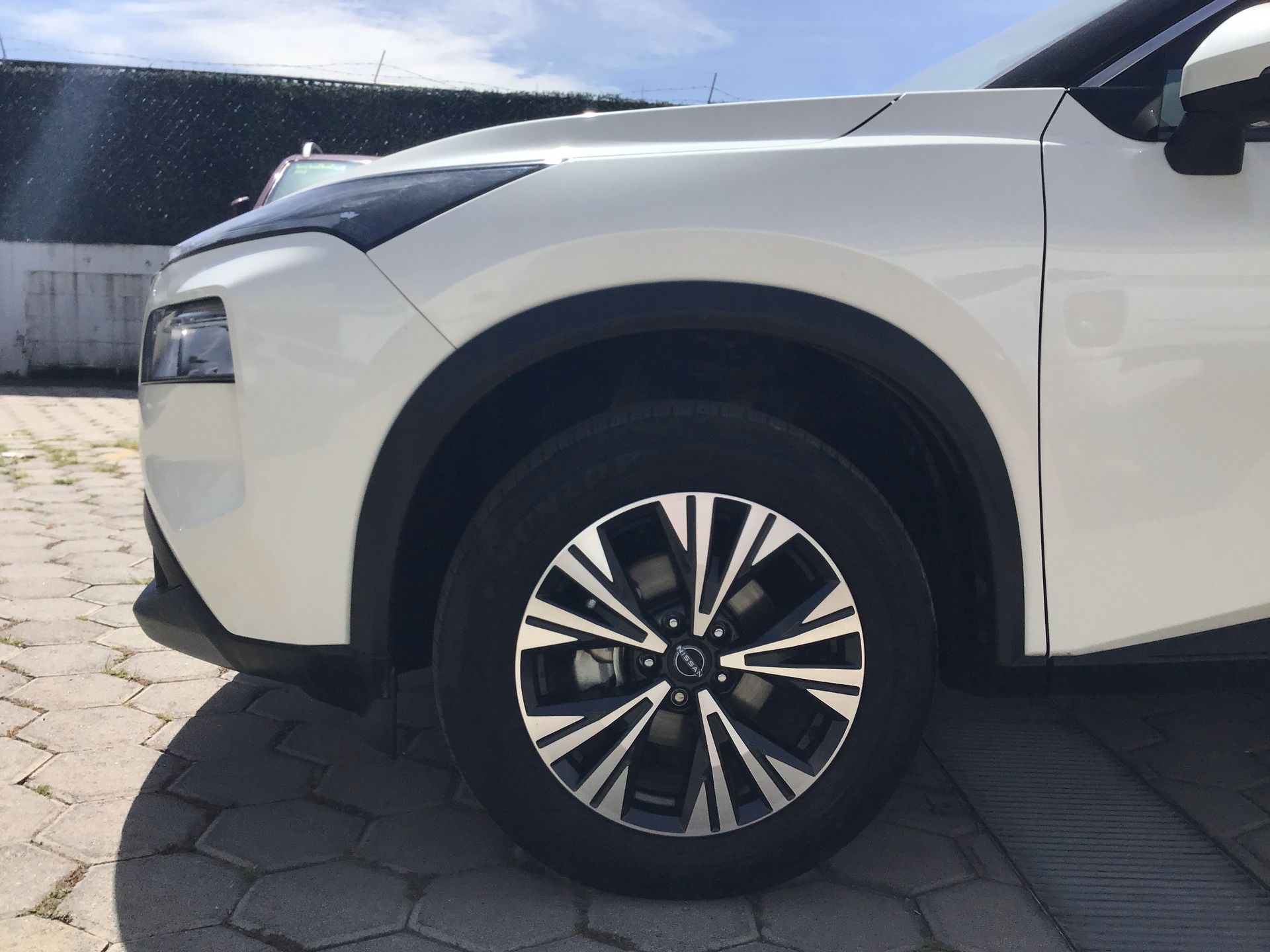 2026 Nissan X-Trail 5p Exclusive 2 Row L4/2.5 Aut