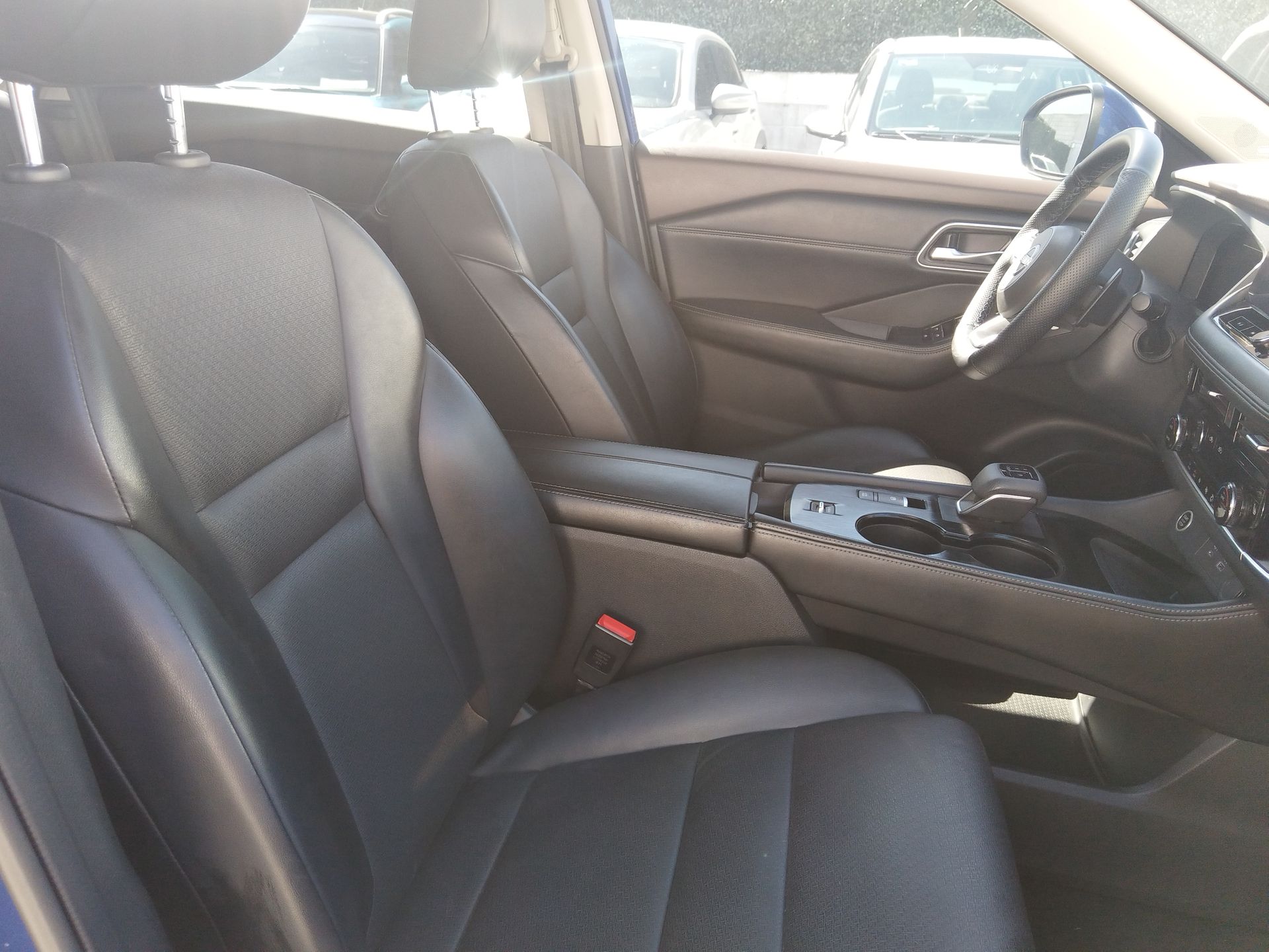 2024 Nissan X-Trail 5p Platinum 2 Row L4/2.5 Aut