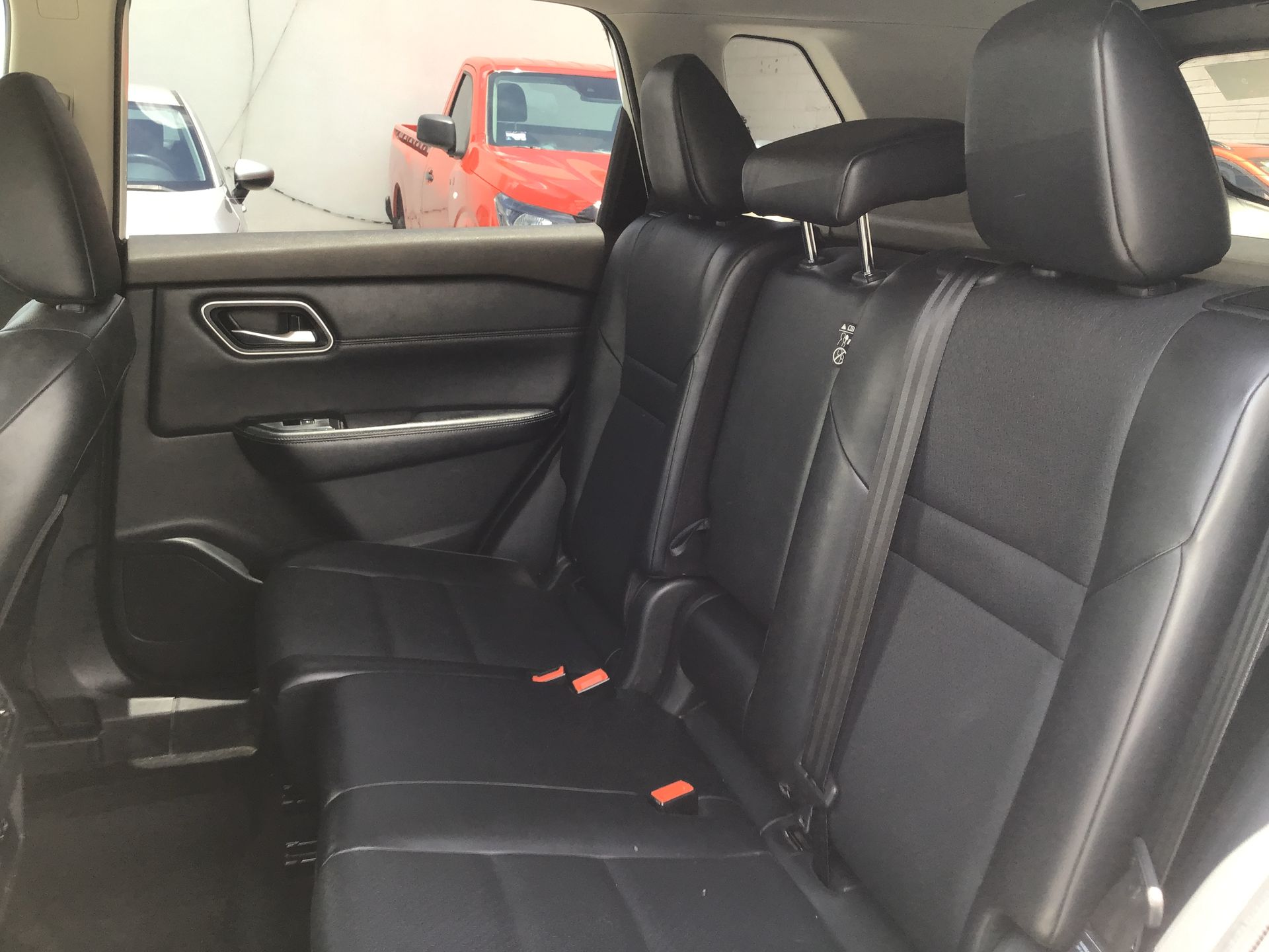 2024 Nissan X-Trail 5p Platinum 2 Row L4/2.5 Aut
