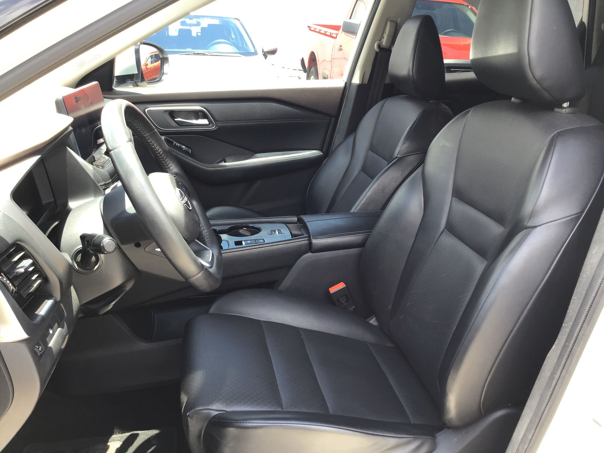 2024 Nissan X-Trail 5p Platinum 2 Row L4/2.5 Aut