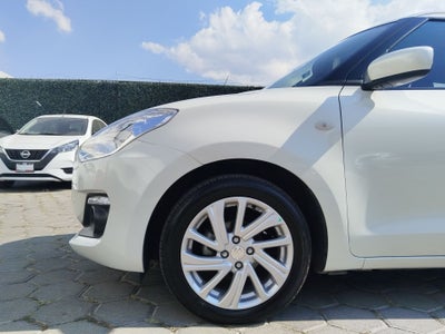 2022 Suzuki Swift 5p GLS L4/1.4 Aut