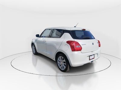 2022 Suzuki Swift 5p GLS L4/1.4 Aut