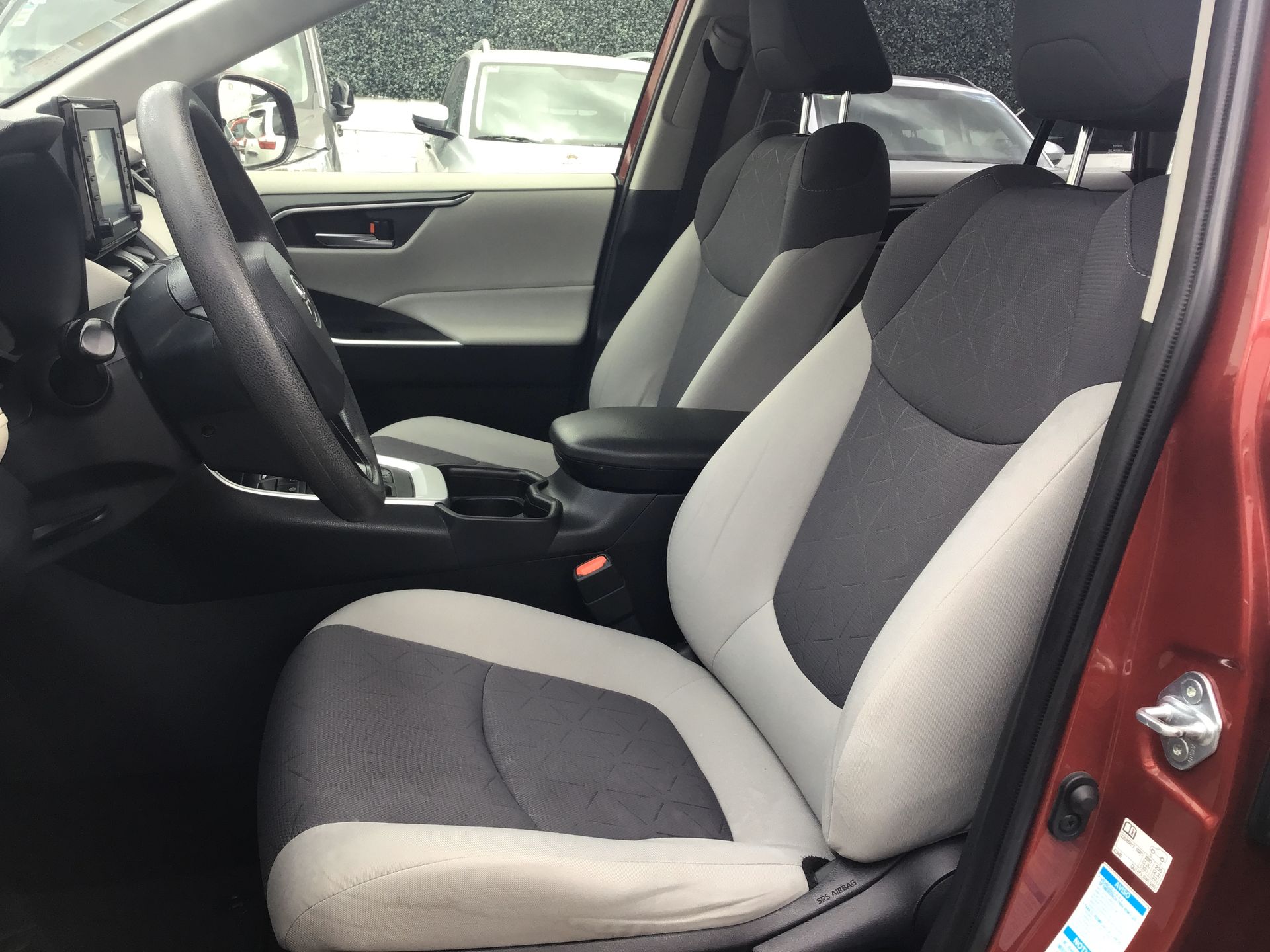 2019 Toyota RAV4 5p XLE L4/2.5 Aut