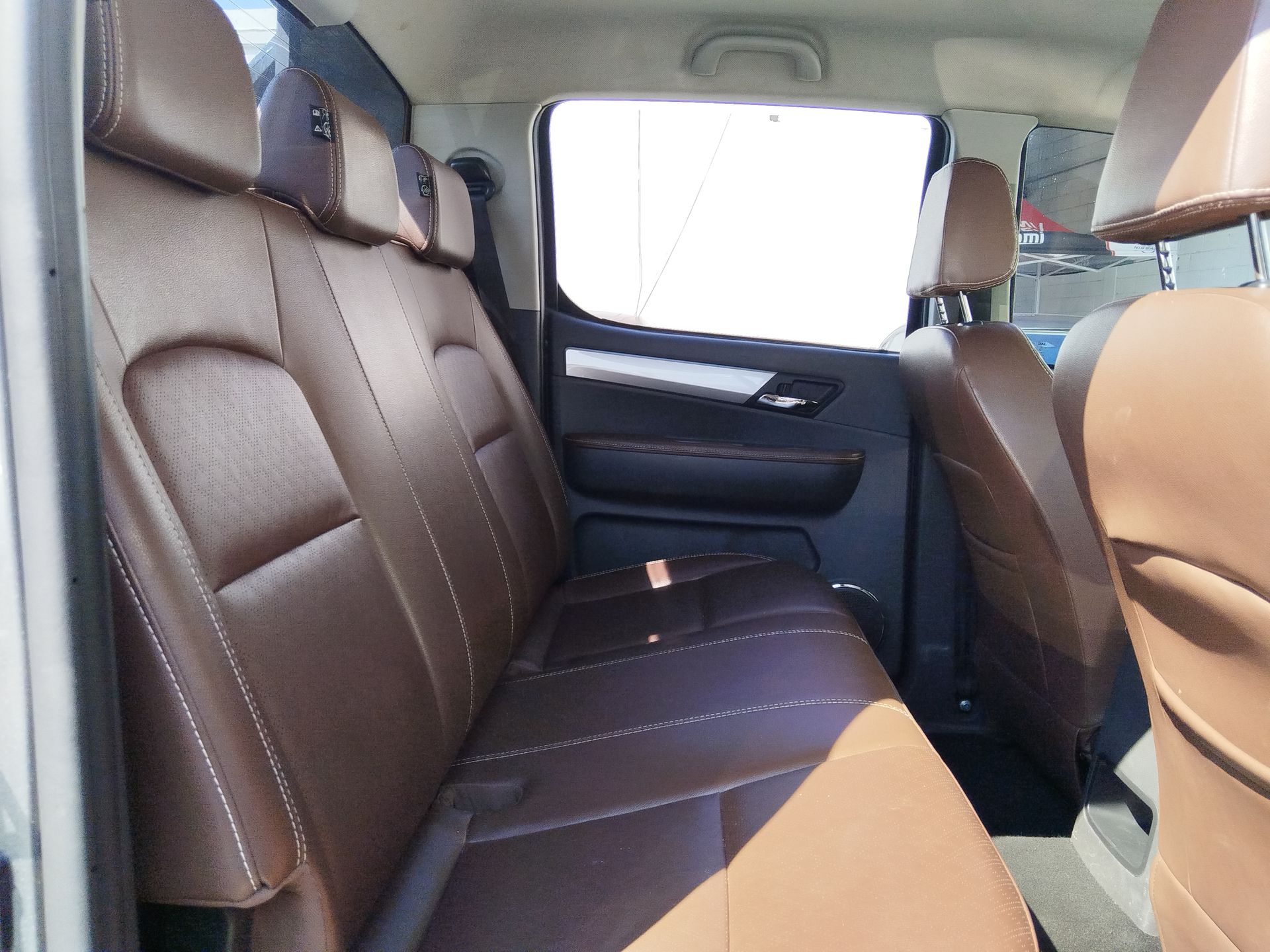 2023 JAC Frison 4p T8 Doble Cabina L4/2.0/T Man