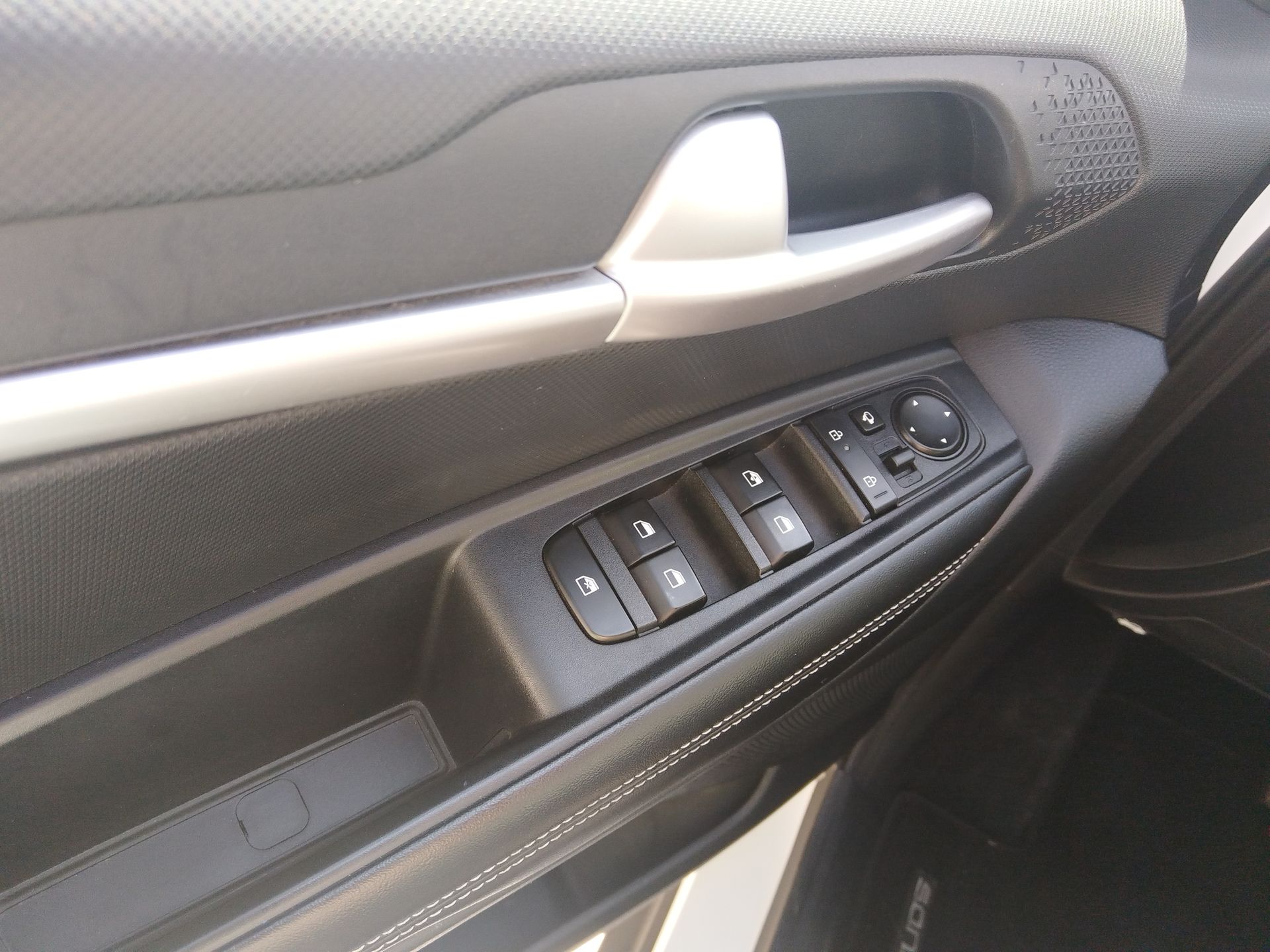 2024 Kia Sonet 5p SX L4/1.5 Aut