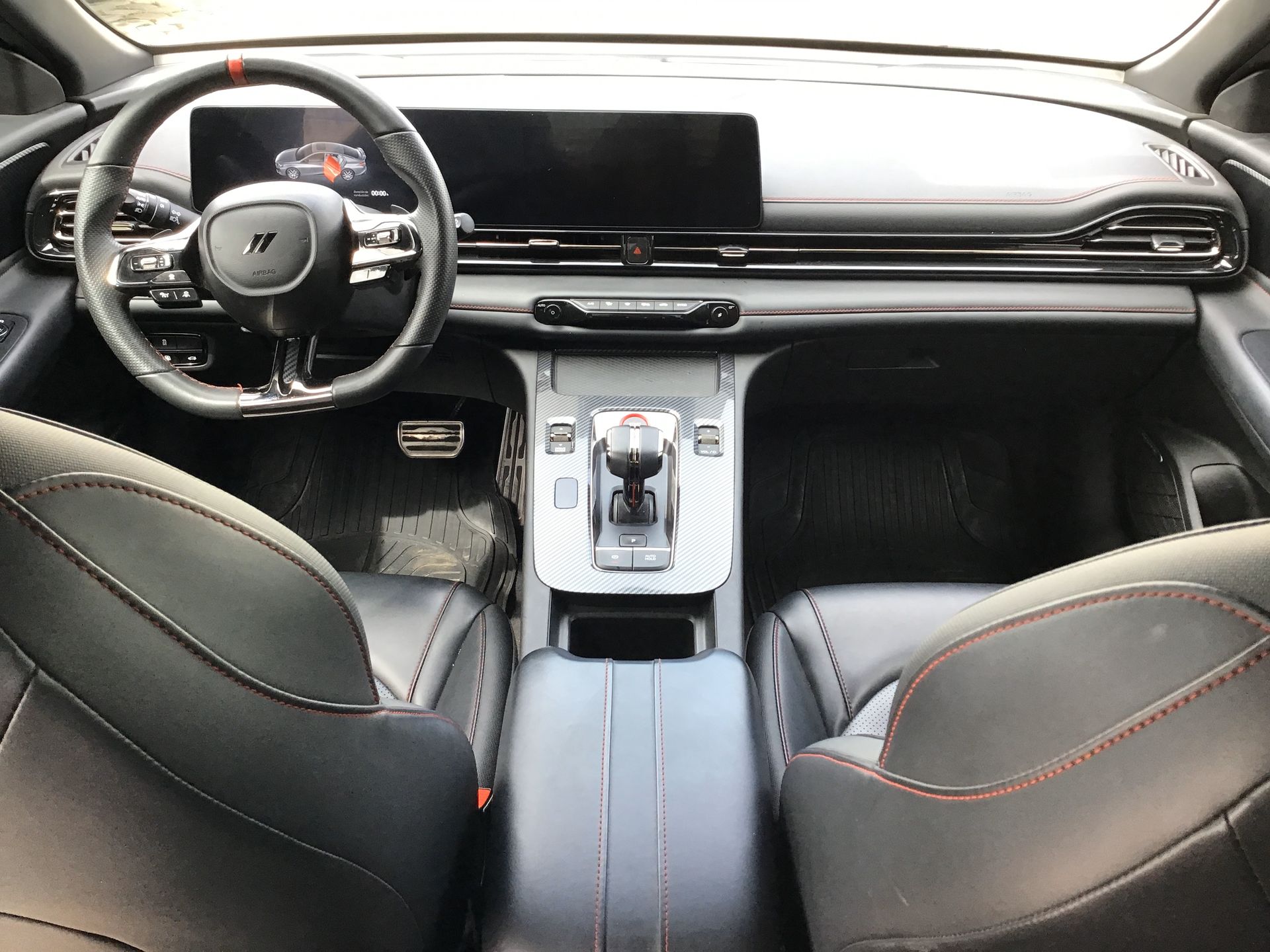 2025 Dodge Attitude 4p Sport L4/1.5 Aut