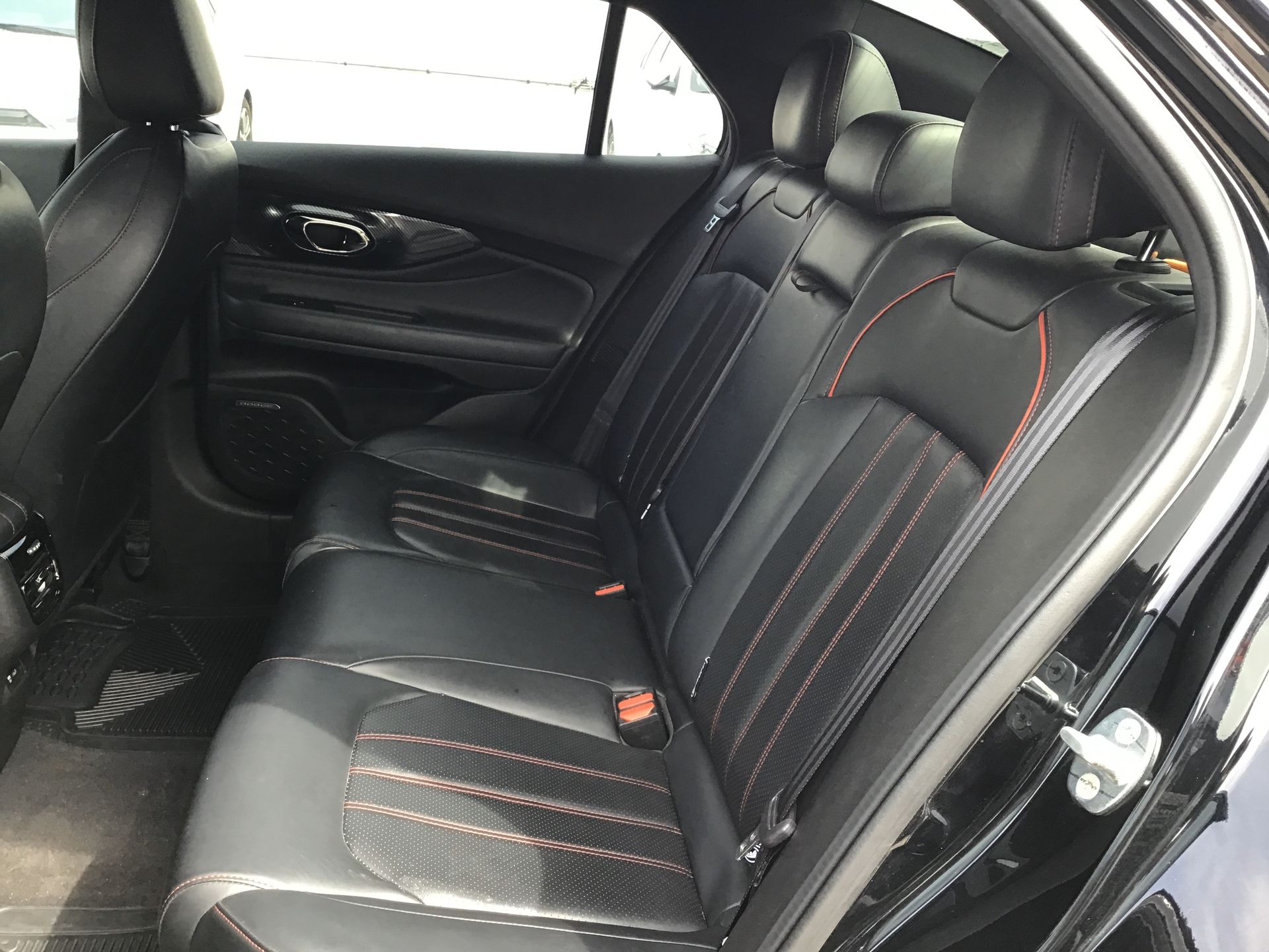 2025 Dodge Attitude 4p Sport L4/1.5 Aut