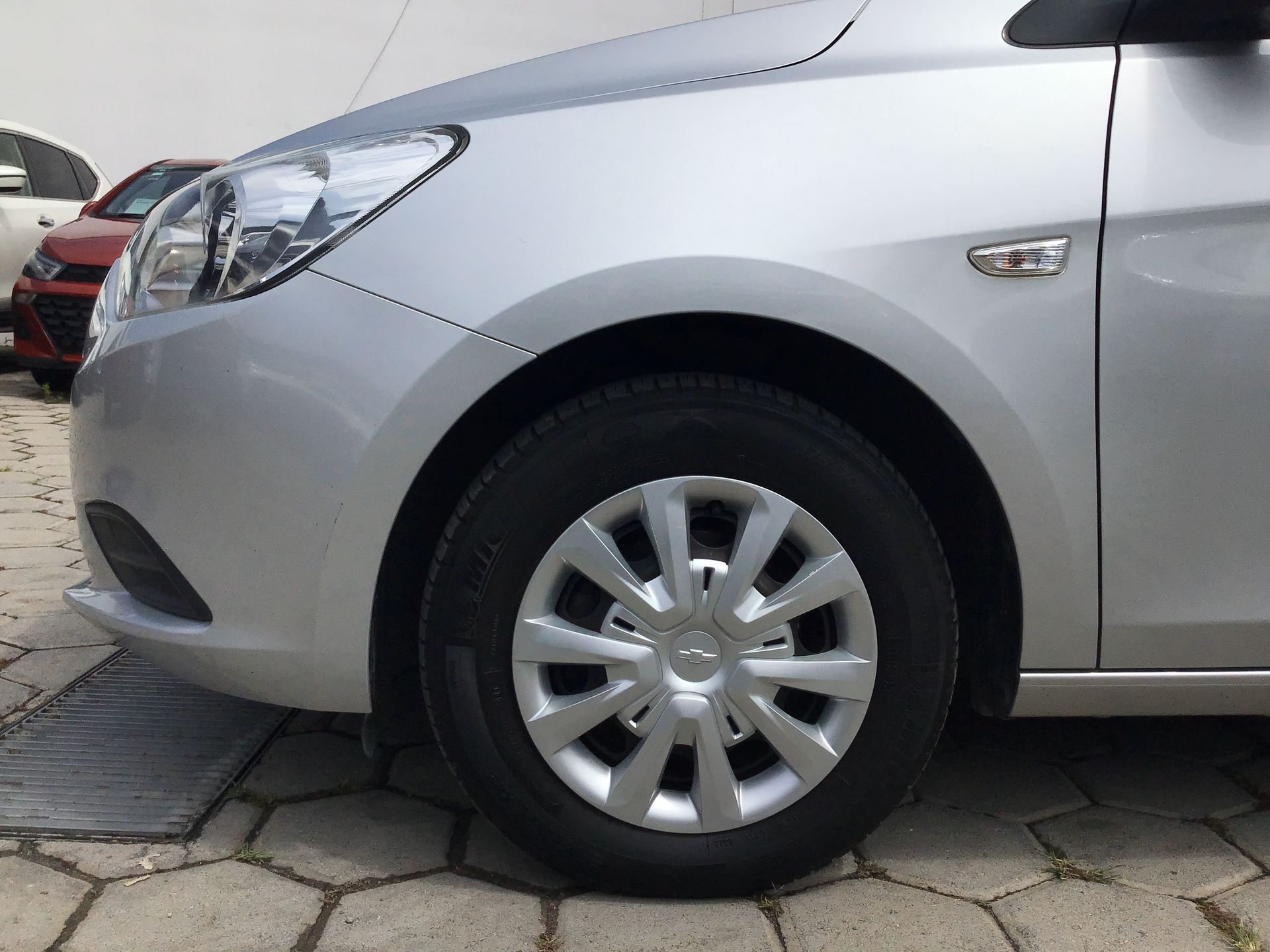 2020 Chevrolet Aveo 4p LS L4/1.5 Man (A)
