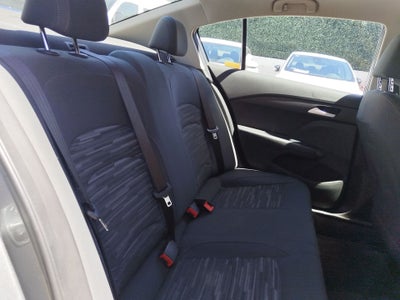 2021 Chevrolet Cavalier 4p LS L4/1.5 Man