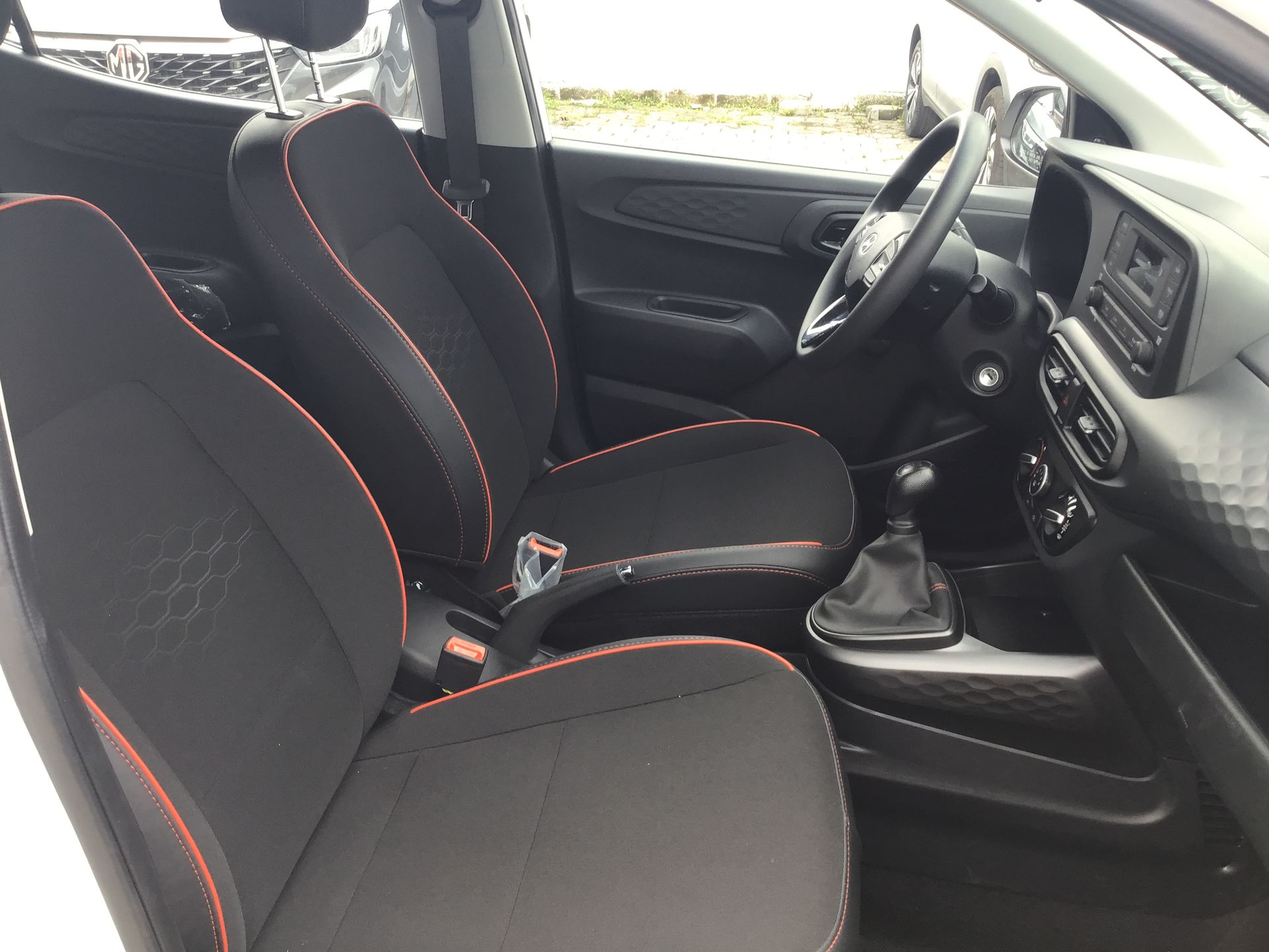 2026 Hyundai Grand i10 4p GL L4/1.2 Man