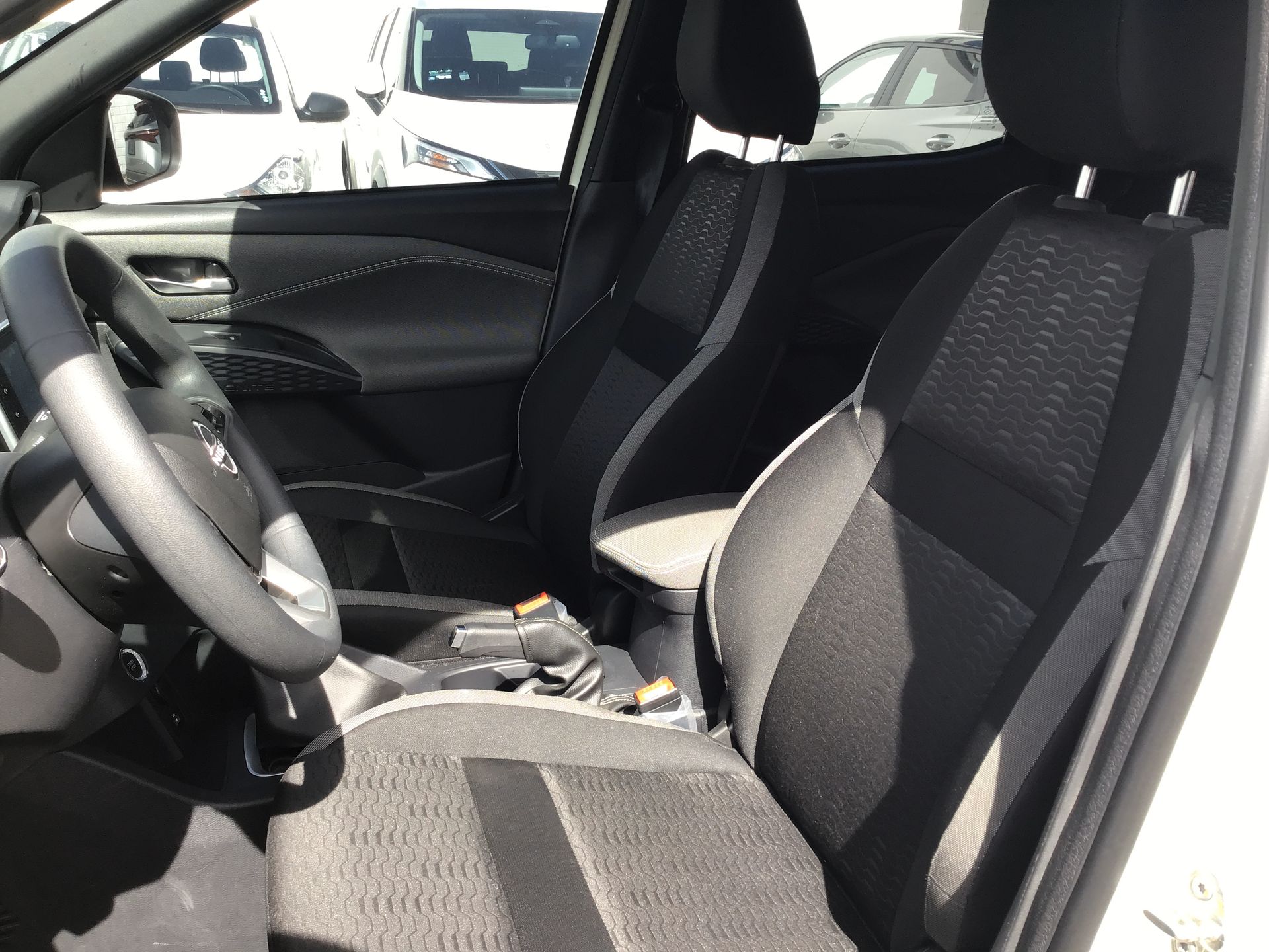 2025 Nissan Magnite 5p Advance L3/1.0/T Man