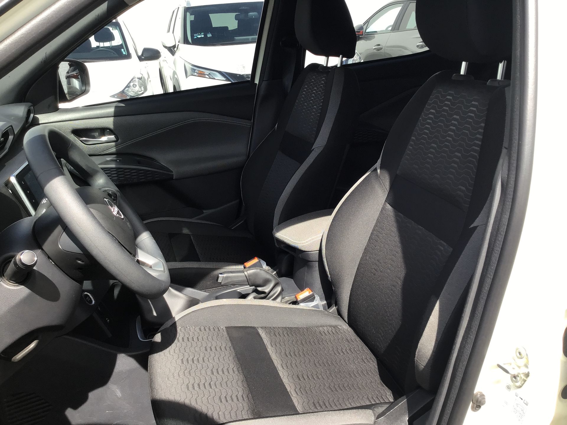 2025 Nissan Magnite 5p Advance L3/1.0/T Man