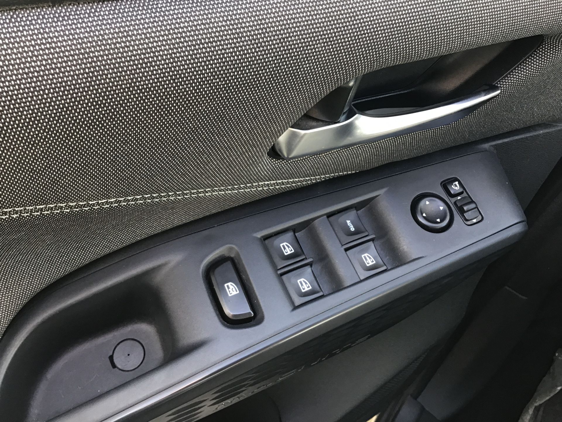 2025 Nissan Magnite 5p Advance L3/1.0/T Man