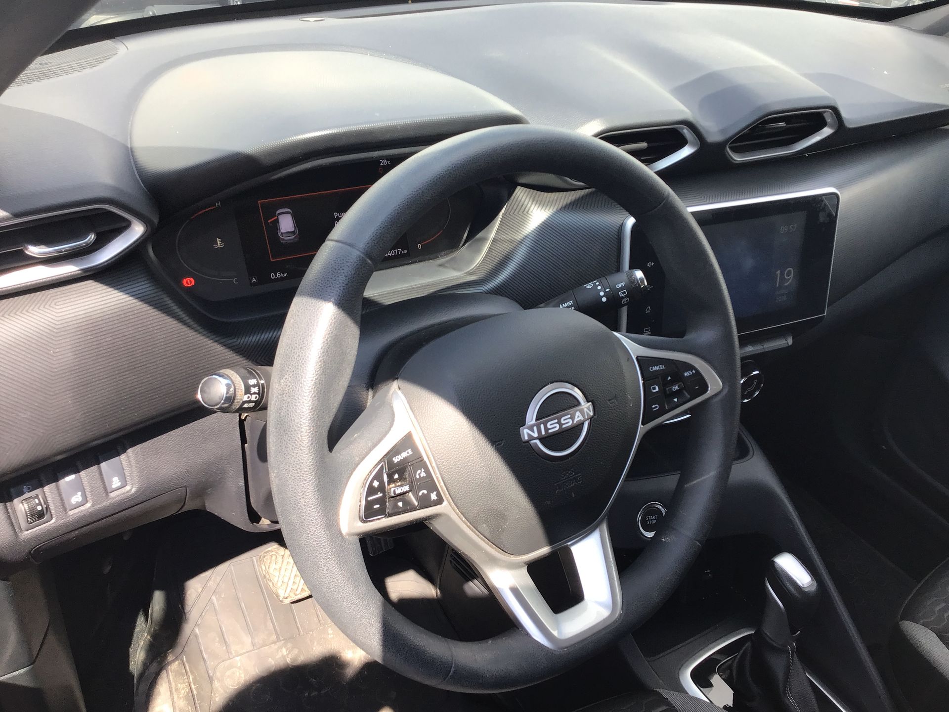 2025 Nissan Magnite 5p Advance L3/1.0/T Aut