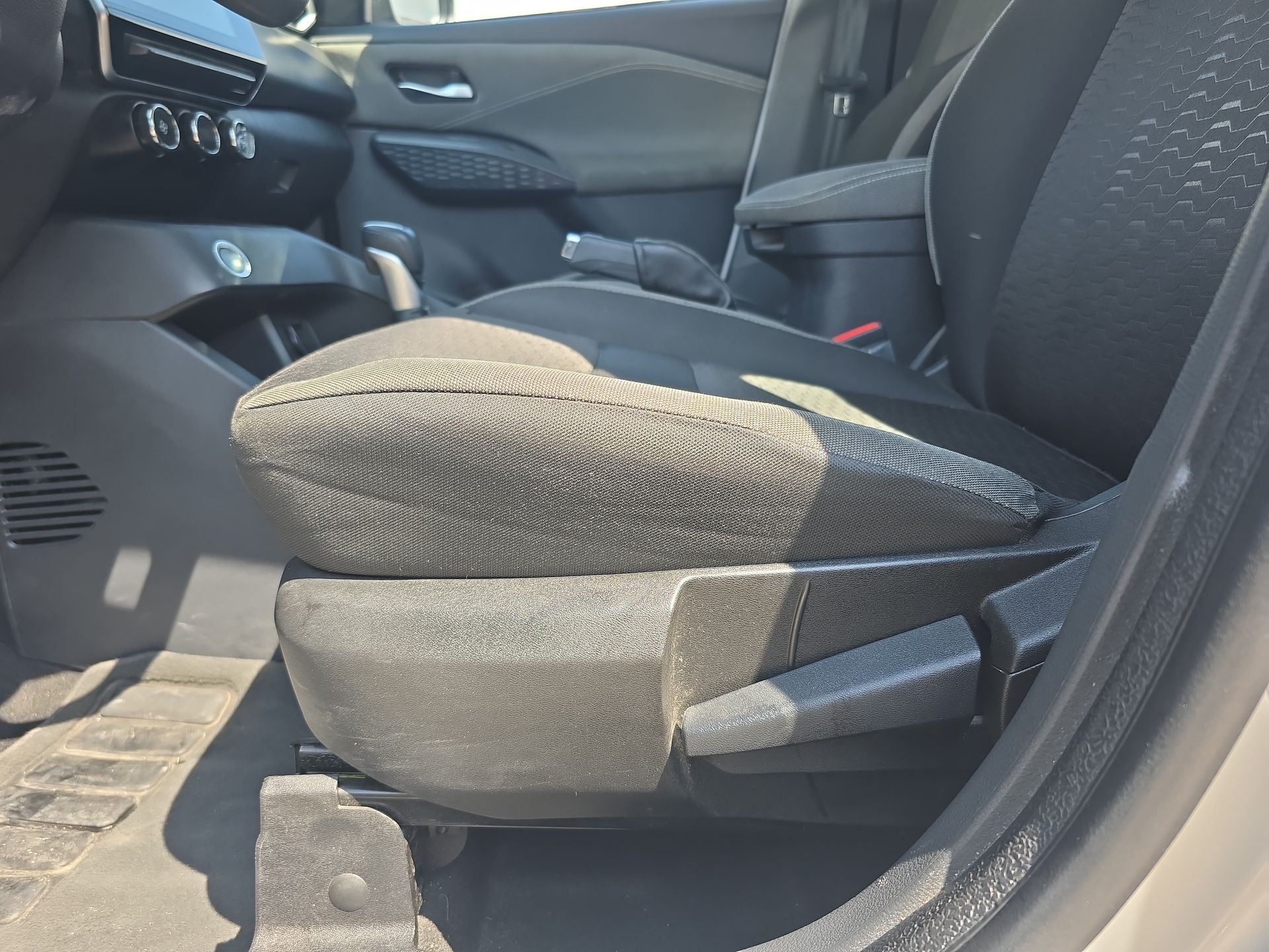 2025 Nissan Magnite 5p Advance L3/1.0/T Aut