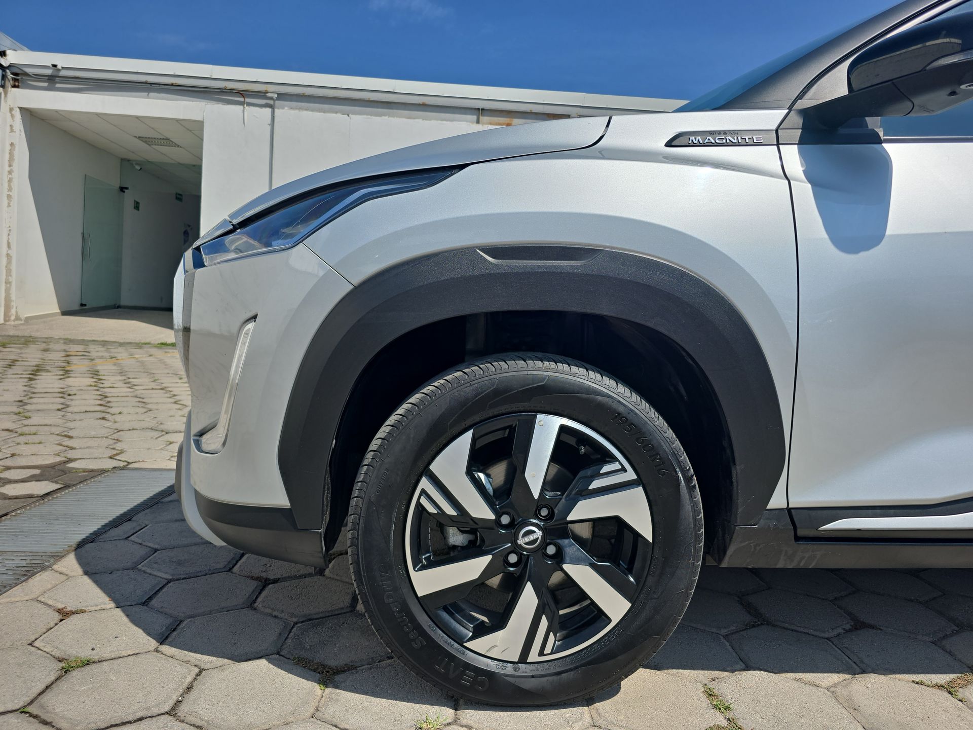 2025 Nissan Magnite 5p Advance L3/1.0/T Aut