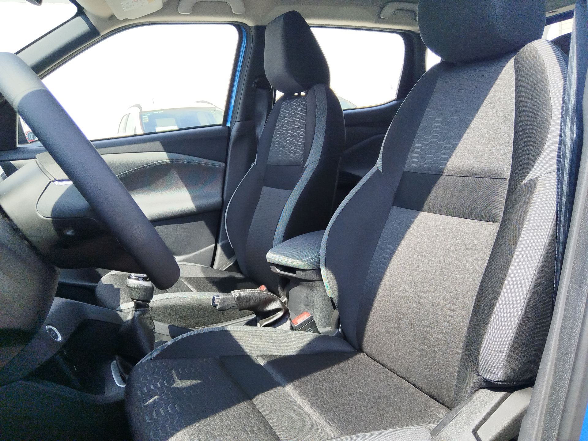 2025 Nissan Magnite 5p Advance L3/1.0/T Man