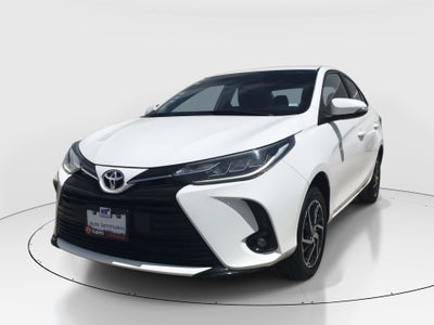 2021 Toyota Yaris 4p Sedán S L4/1.5 Man