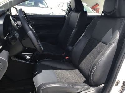 2021 Toyota Yaris 4p Sedán S L4/1.5 Man