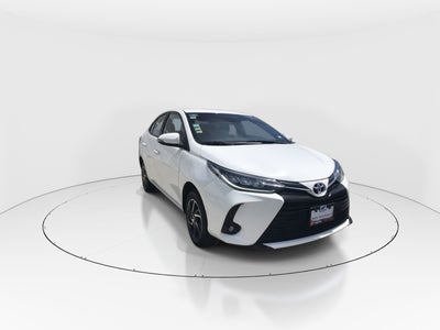 2021 Toyota Yaris 4p Sedán S L4/1.5 Man