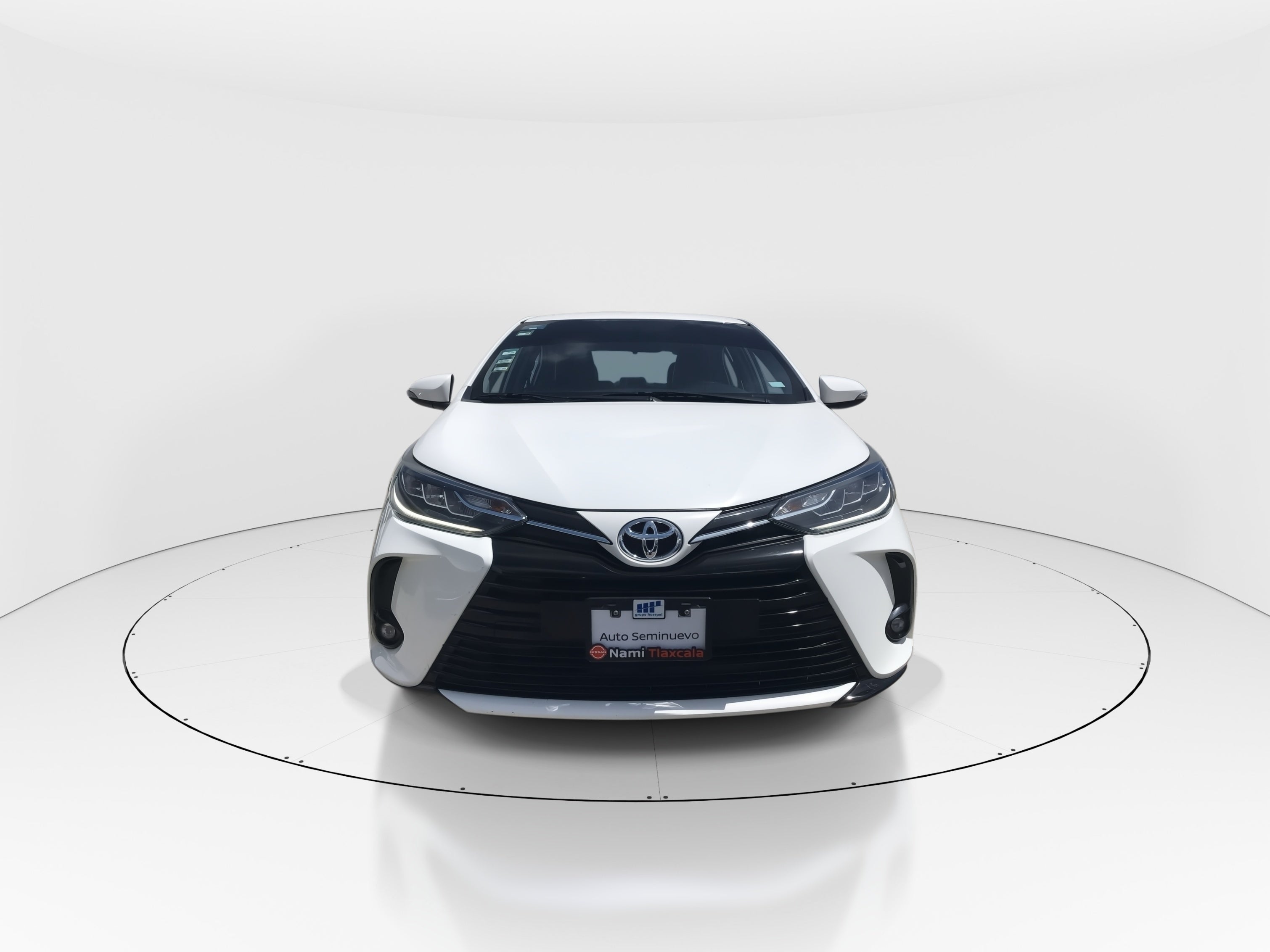 2021 Toyota Yaris 4p Sedán S L4/1.5 Man