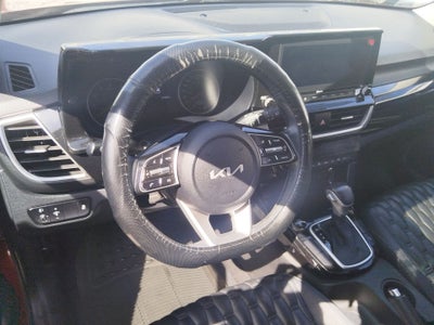 2023 Kia SELTOS 5p SX L4/1.6 Aut