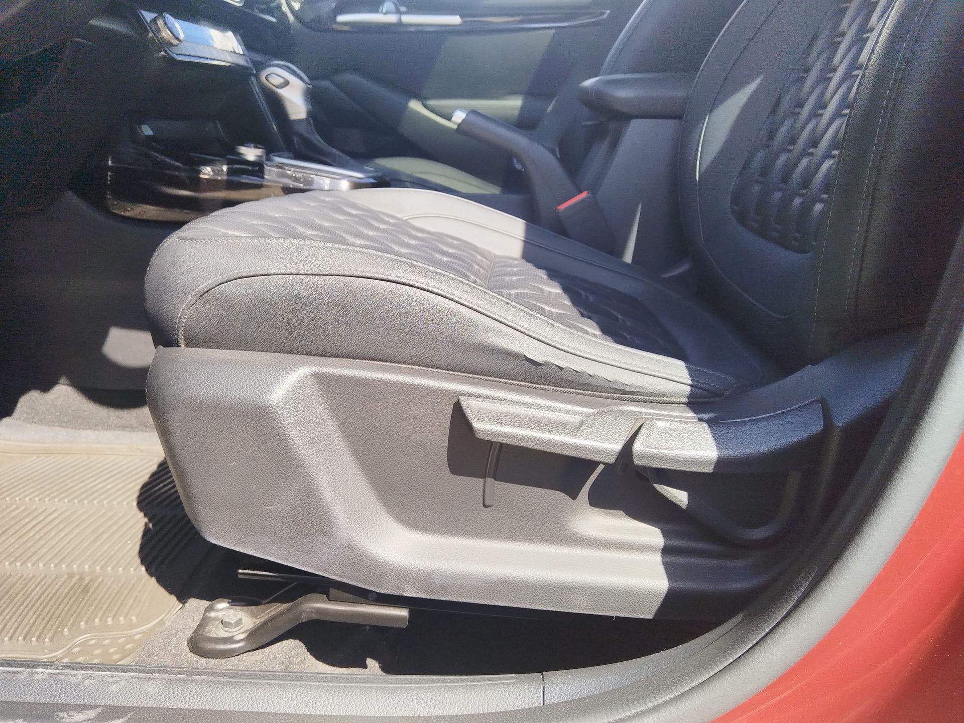 2023 Kia SELTOS 5p SX L4/1.6 Aut