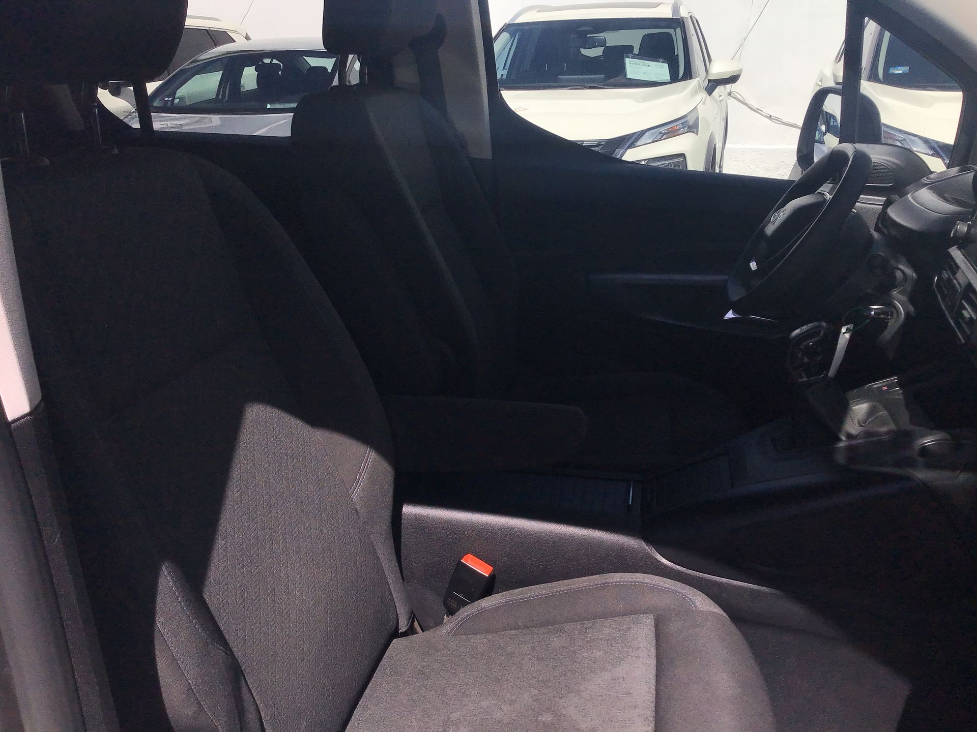 2025 Peugeot Rifter 5p Allure Pack L4/1.6/T Diesel Man