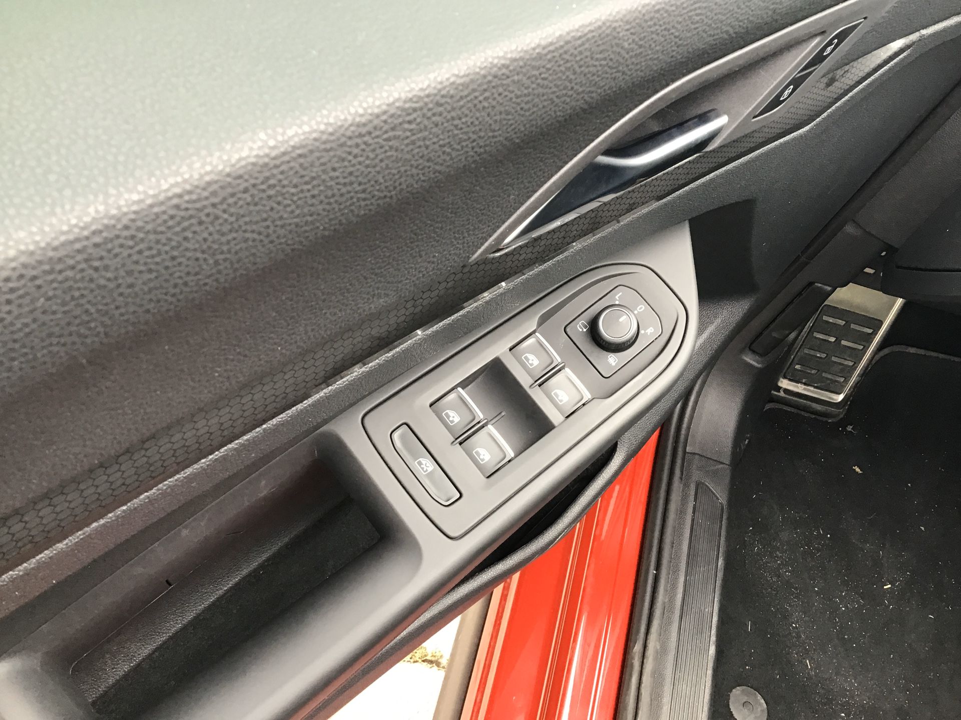 2024 Volkswagen Golf 5p GTI L4/2.0/T Aut